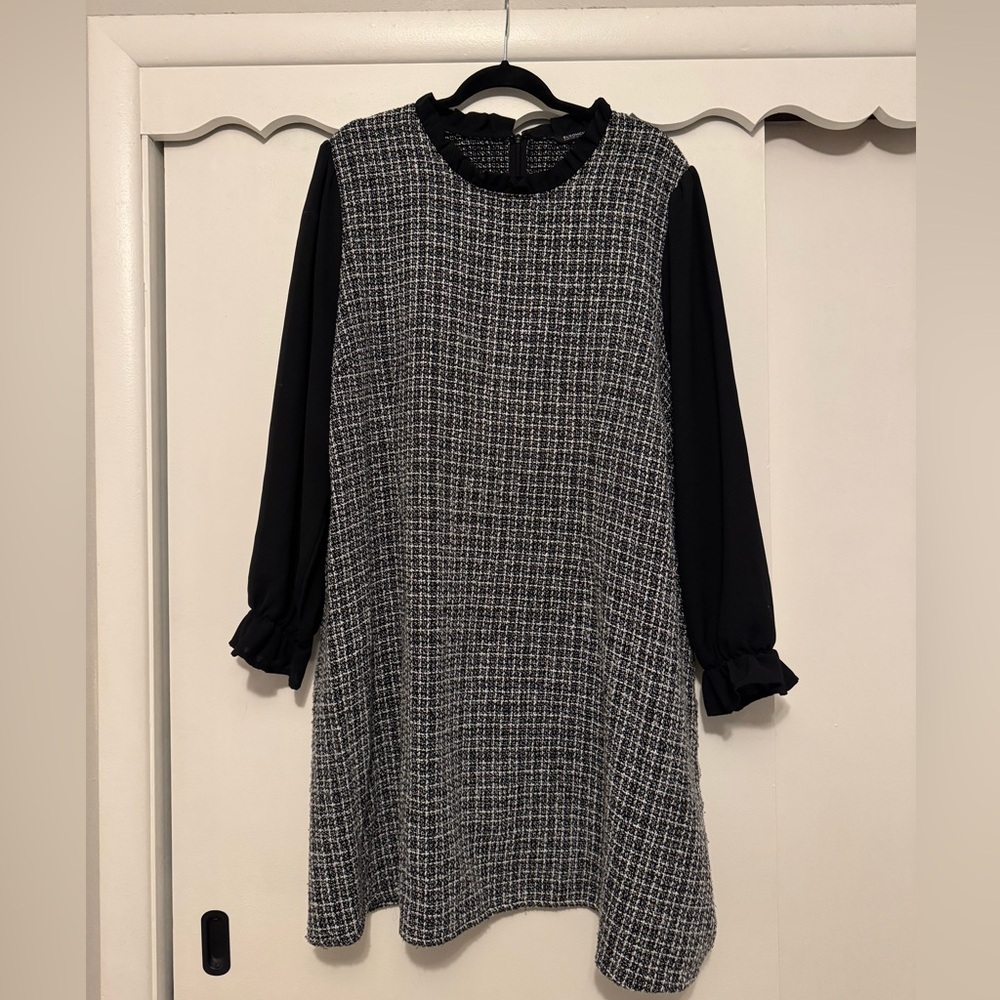 BloomChic Black and White Long Sleeve Dress